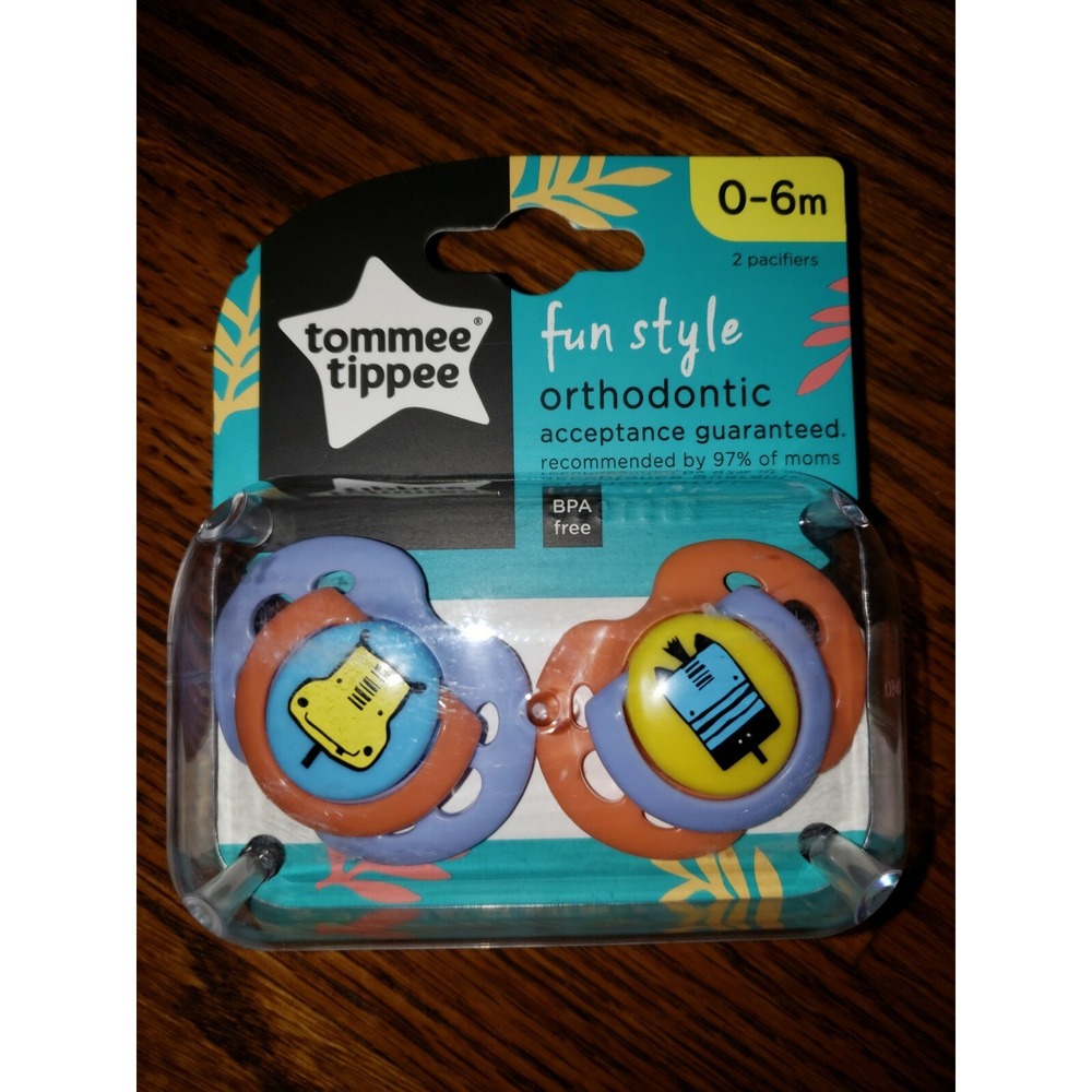 Tommee Tippee Fun Style BPA Free Orthodontic Pacifiers 2 Pack 0-6 Months